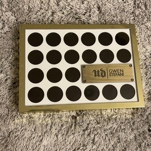Urban Decay Gwen Stefani eye shadow